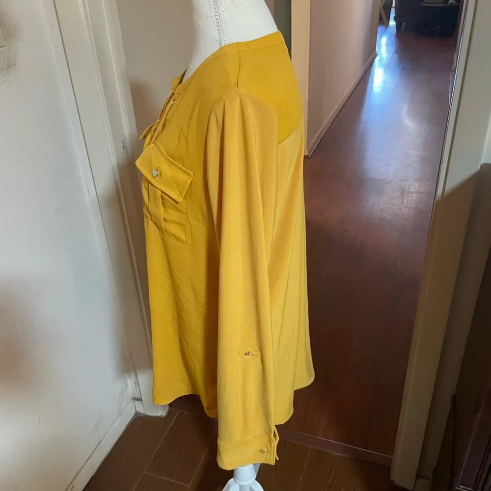 Nygard lace up blouse long roll up tab sleeve MEDIUM marigold pockets spandex - Picture 12 of 16
